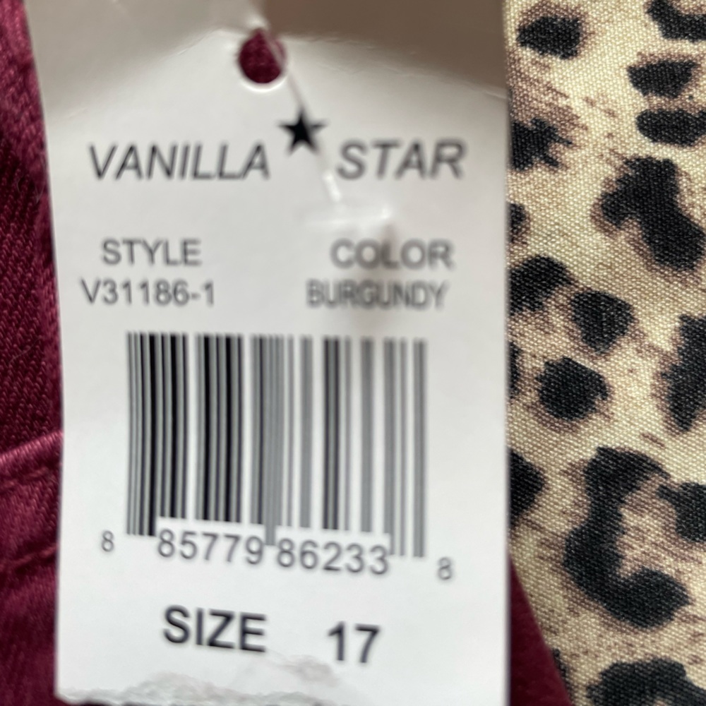 Vanilla star Jrs raspberry denim shorts, size 17 - Picture 5 of 9